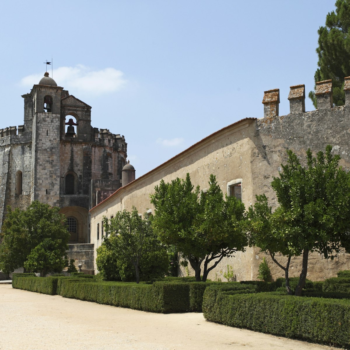 Gardens and exterior of the Convent of Christ (Convento de Cristo), UNESCO World Heritage Site, Tomar, Ribatejo, Portugal, Europe