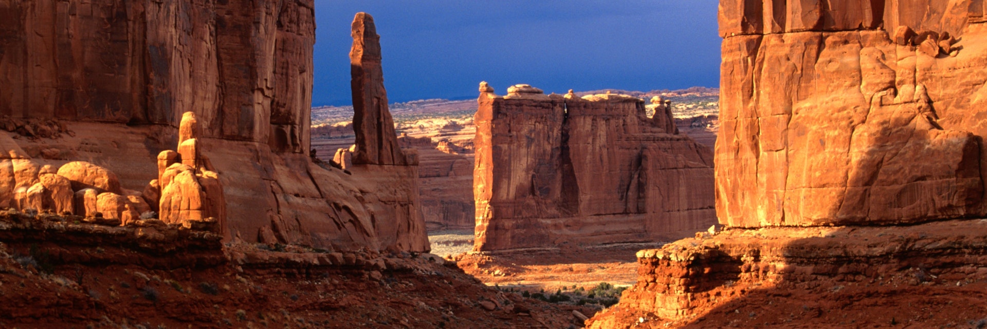 Sandstone walls of Park Avenue.