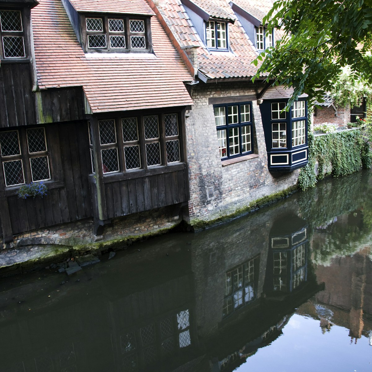 Old timber houses at Hof Arents.